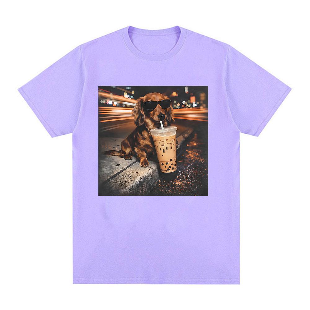 Lustiges Dackel trinkt Eiskaffee Meme T-Shirt Unisex Cooles Mode Retro Kurzarm T-Shirts 100% Baumwolle T-Shirt Streetwear