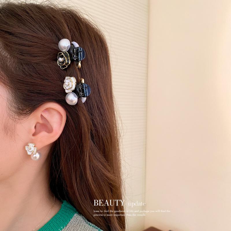 French retro pearl flower bow small grab clip simple bangs broken hair shark hairpin sweet temperament hair accessories