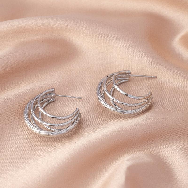 Fashion Trend Unique Design Elegant Delicate Retro Stud Earrings Women Jewelry Party Gifts