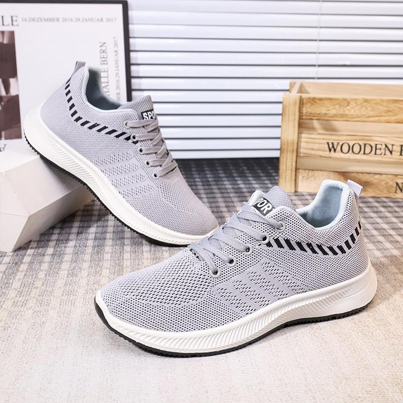 Wyprzedaż buty sportowe letnie oddychające buty z siateczki wszechstronne buty codzienne męskie buty do biegania buty tkane w locie