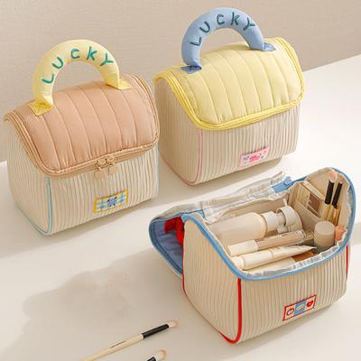 Makeup Bag Large Capacity Handheld Wash Bag Zipper Closure Multi-functional Beauty Bag Hanging Toiletry Organizer