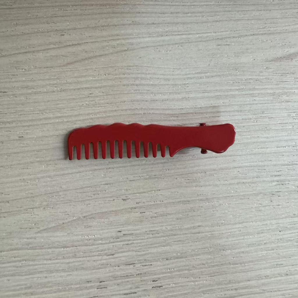 Festive Red Star Hair Clip – Lucky Five-Pointed BB Clip for Bangs and Wispy Hair