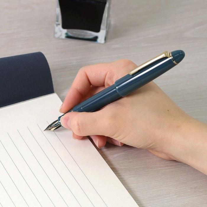 Sailor Pro Fit Casual L Gold Trim Clear Green Extra Fine 11-0820-160