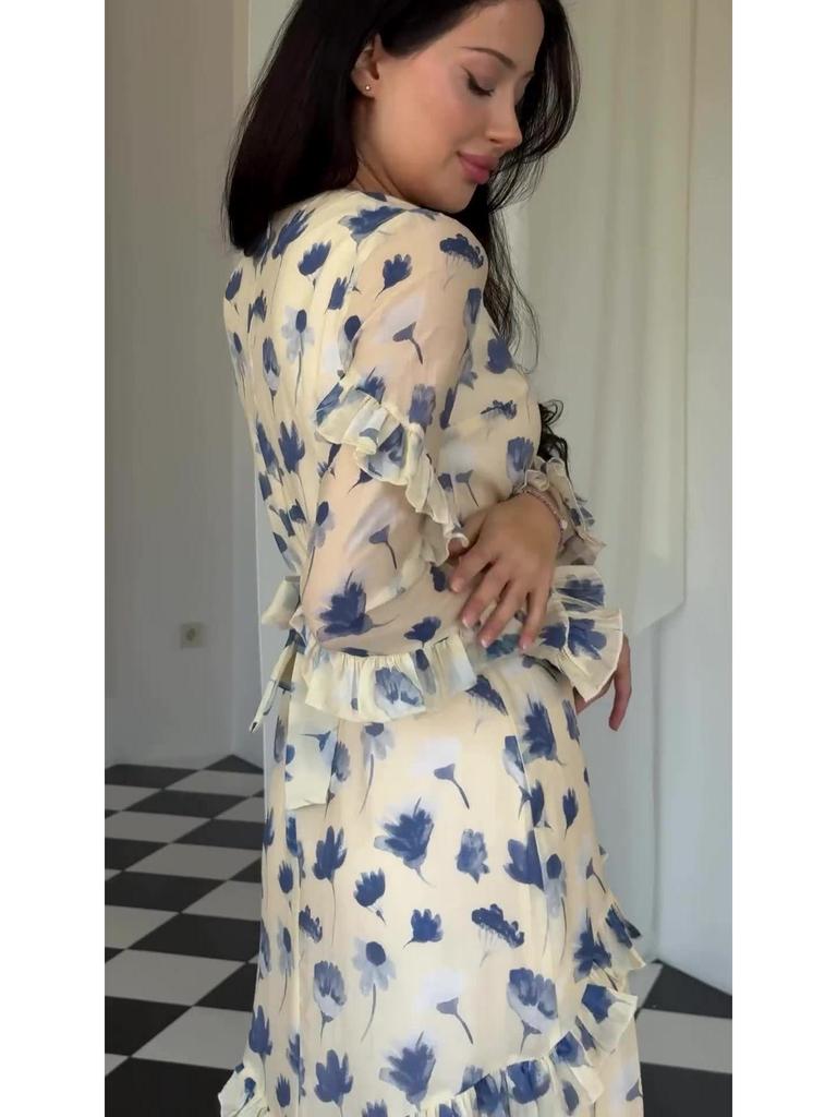 2024 Floral Print Women's Dress - Gentle Style, Round Neck, Long Sleeve, with Ruffles