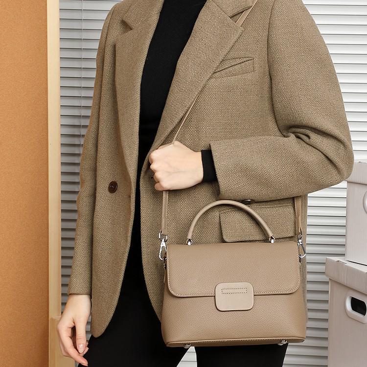 2024 Retro Cowhide Shoulder Crossbody Bag for Women