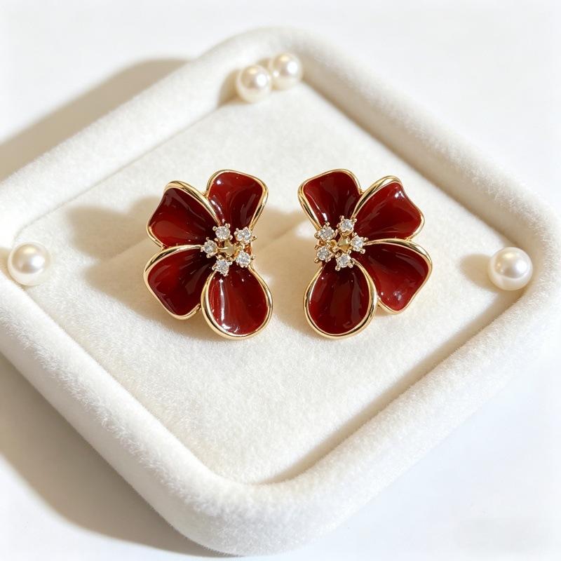 Red enamel flower stud earrings light luxury temperament high-end drip glaze earrings niche unique versatile beautiful ear jewelry