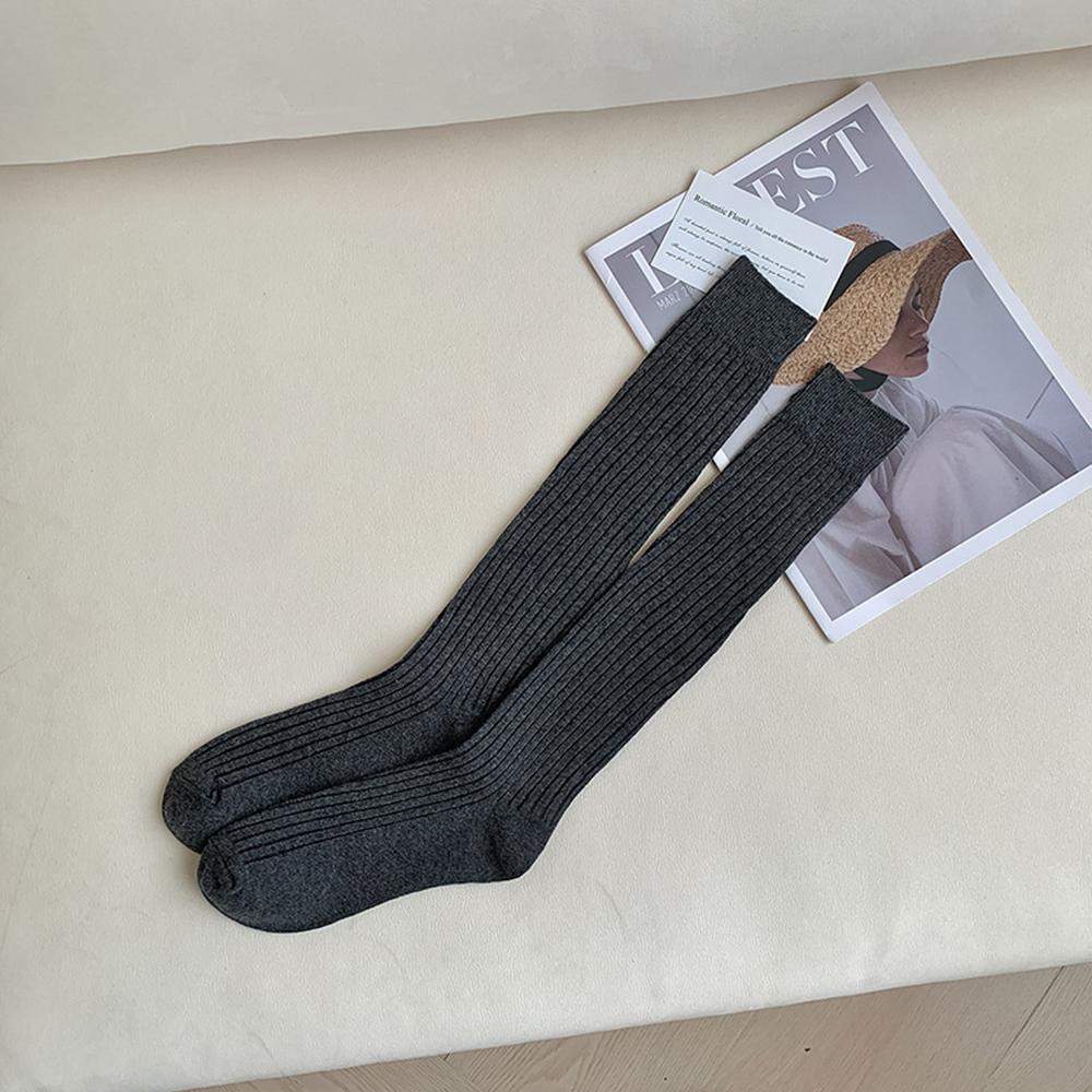 1 Pair Women Striped Knee Length Stockings Fashionable Solid Color Slim Fit Suitable Daily Wear Soft Comfortable Casual Socks