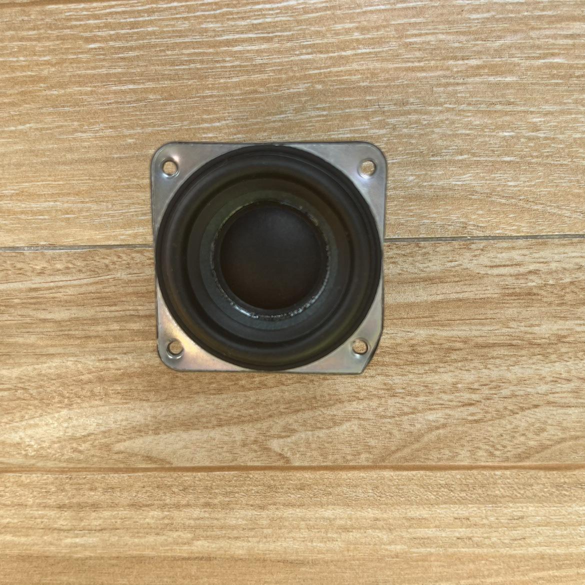 Denmark 1.5-Inch 40mm 4 Ohm 5W Full-Range Speaker: Excellent Sound Quality