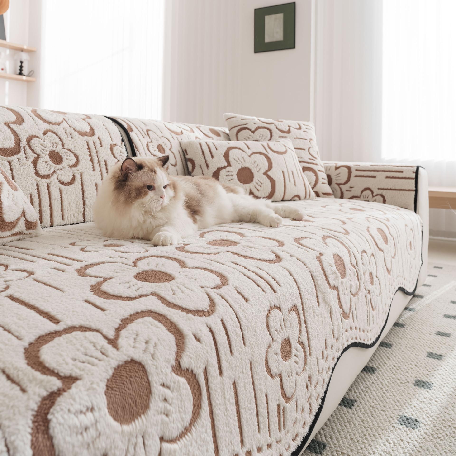 

One Piece All Inclusive Sofa Cover Cushion High-end Plush Sofa Cover Fabric Autumn and Winter New Model Not Prone To Pilling 70x70cm хаки