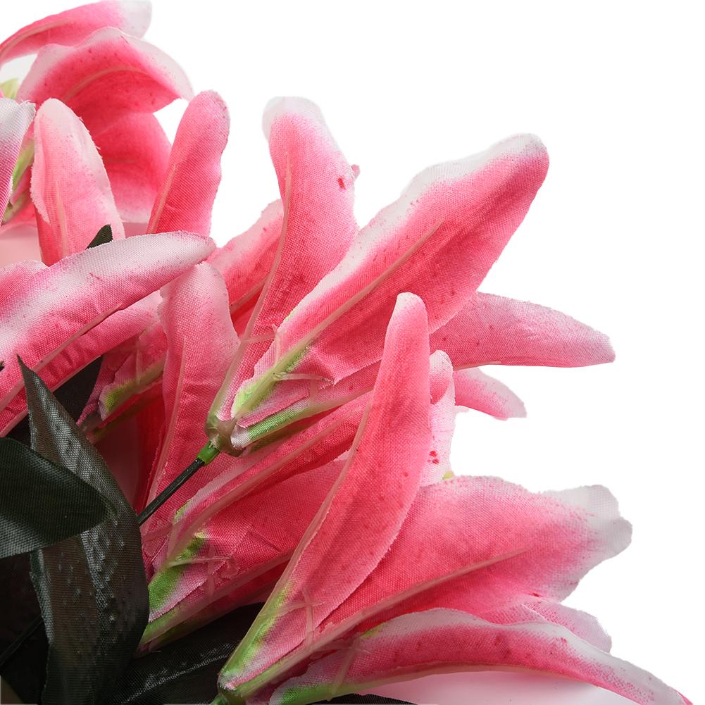 Sztuczny kwiat lilii Lilie jedwabne + plastikowy bukiet w sprayu