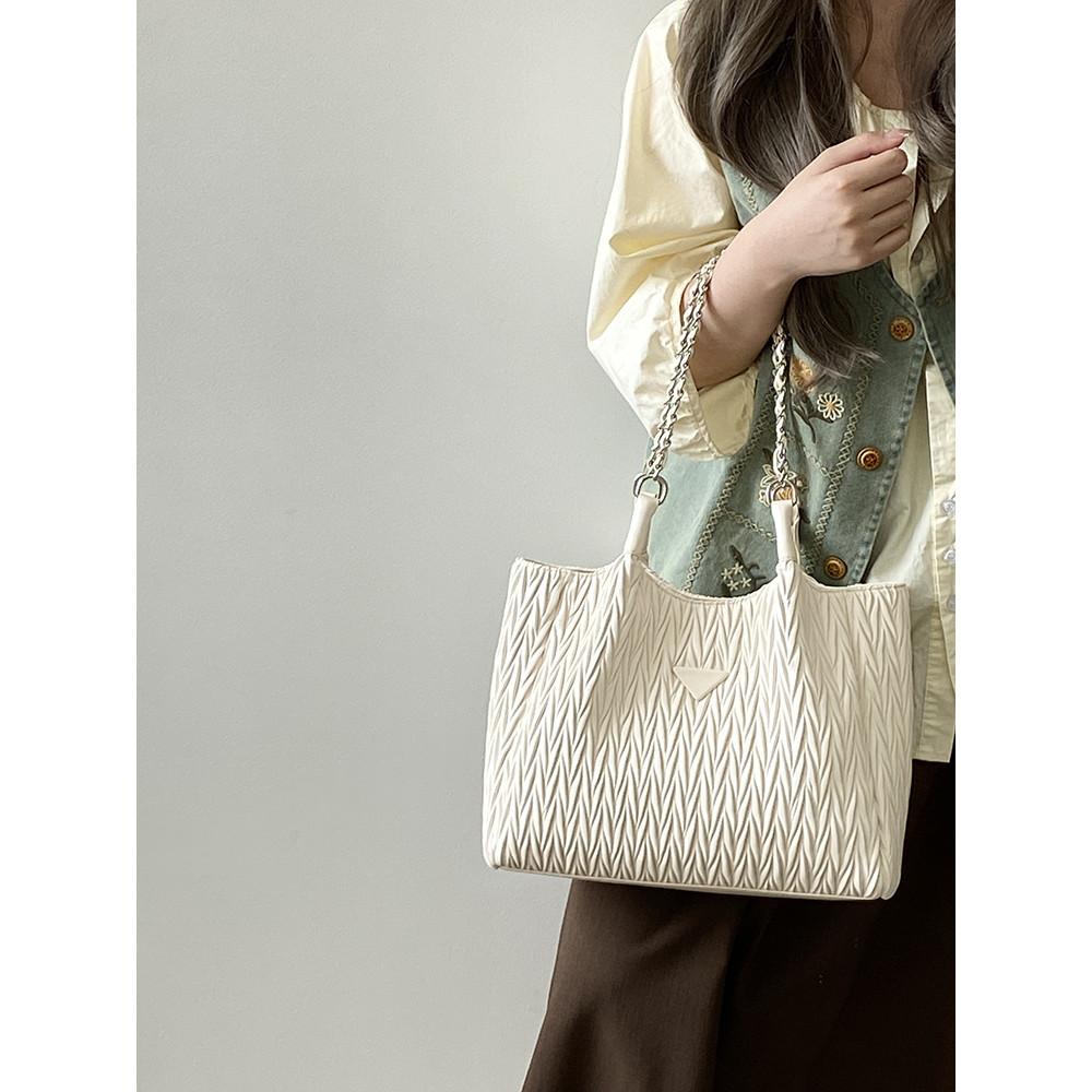 IELGY Female Bag Pleated Tote Bag Commuter All-Match One-Shoulder Portable Chain Big Bag