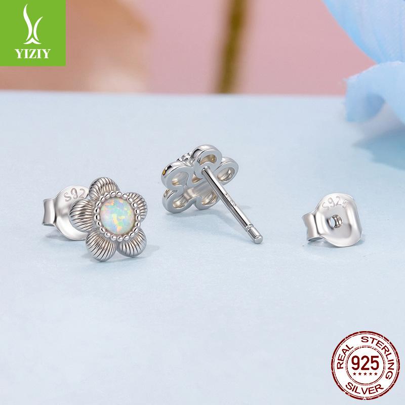 S925 Sterling Silver Non-Fading Small Flower Stud Earrings Opal Flower Fashion Niche Temperament Earrings Women