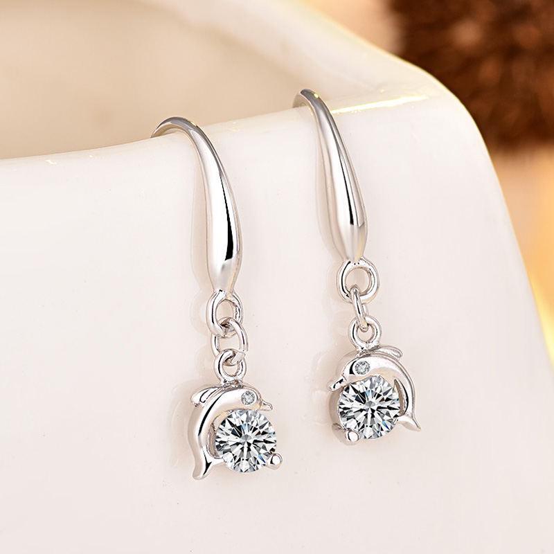 Boucles d'oreilles dauphins style coréen pour femmes: Accessoires de mode mignons et élégants
