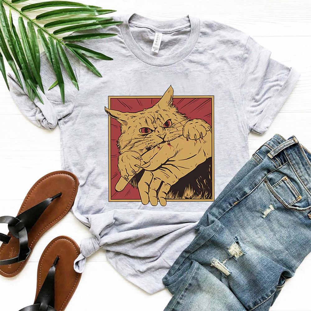 Vintage Cat Bite T Shirt Japanese Horror Anime Tshirt Horror Cat Tshirt Cats Crazy Shirts Unisex Retro Short Sleeve Tops