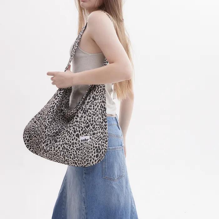 Vintage Leopard Easy Bag (Beige)