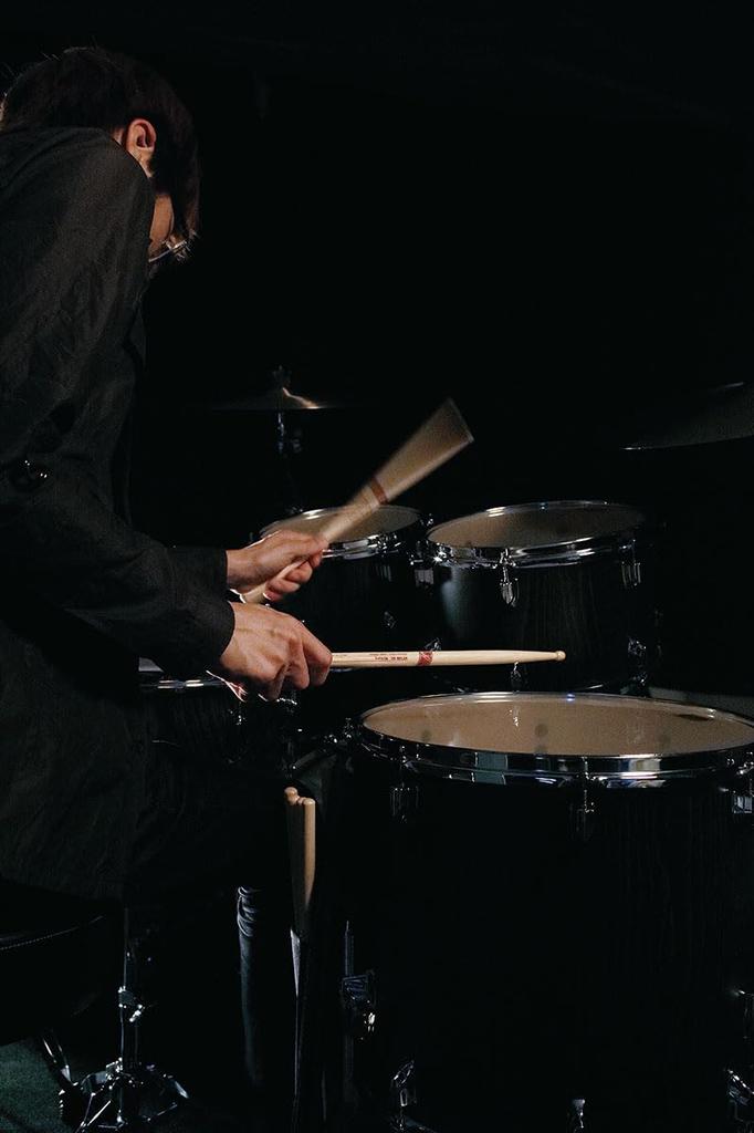 TAMA Drumsticks with Suede-Grip Anti-Slip Finish, Hickory, 13mm, H213B-SG