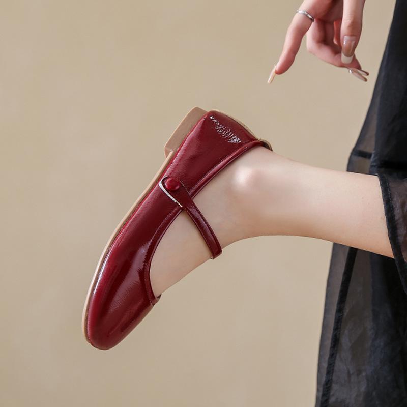 Spring and Autumn Mary Jane Small Leather Shoes Women's Summer New Wedding Burgundy Flats French Low Heel Single Shoes