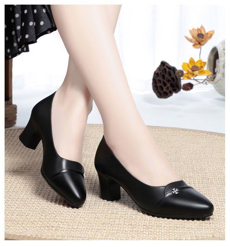 Kobiety moda plus size wysoka jakość lekkie wiosenne wsuwane buty na wysokim obcasie damskie klasyczne wygodne letnie czółenka na obcasie a42