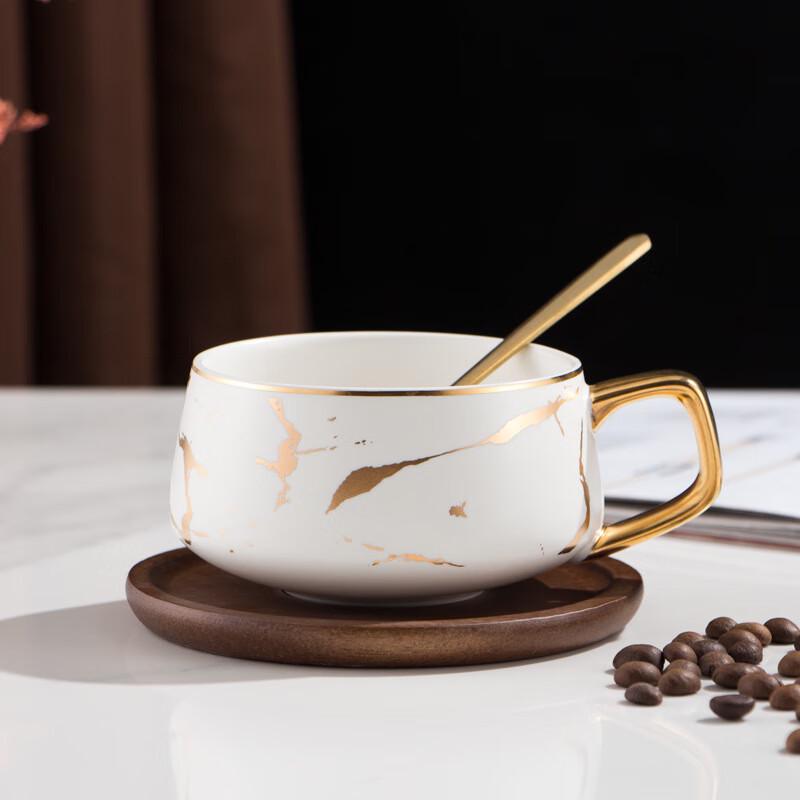 

Чжи Ши Мистер. Минималистичный керамический набор кофейной чашки и блюдца Игуа