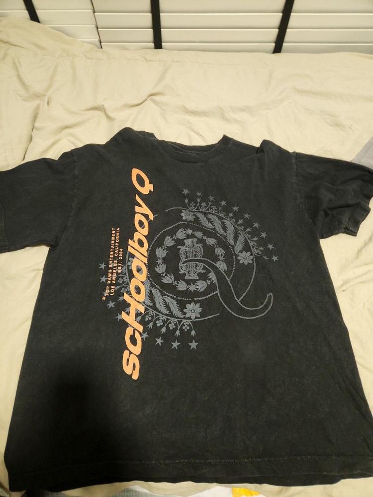 

Schoolboy Q Concert Tour Black Unisex Adult T-Shirt Full Size RD545 Unisex T-Shirt S
