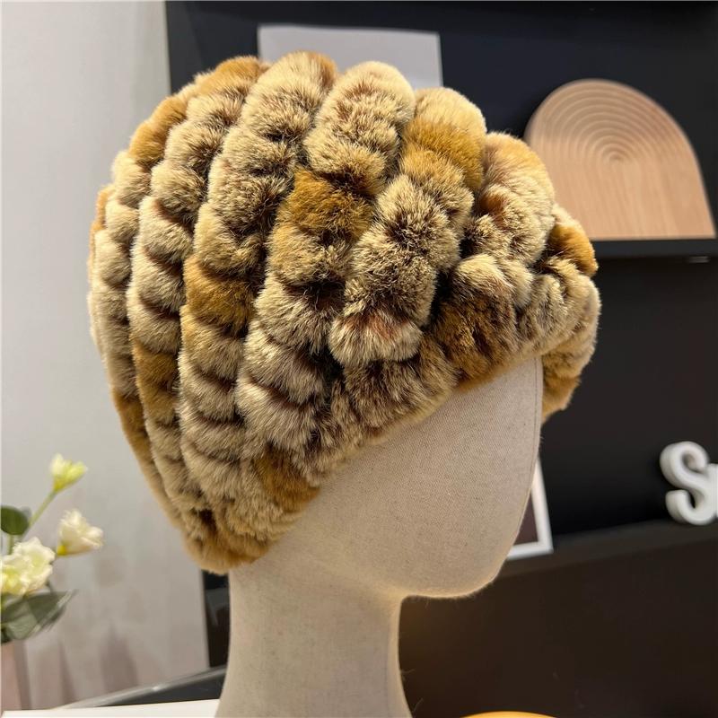 Căciulă din Blană de Iepure Rex Reală, Tricotată din Lână Caldă și Rezistentă la Frig, Versatilă pentru Toamnă și Iarnă pentru Femei