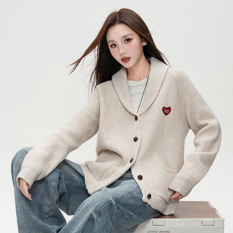 izzue Women's Heart Pattern V-Neck Cardigan Sweater