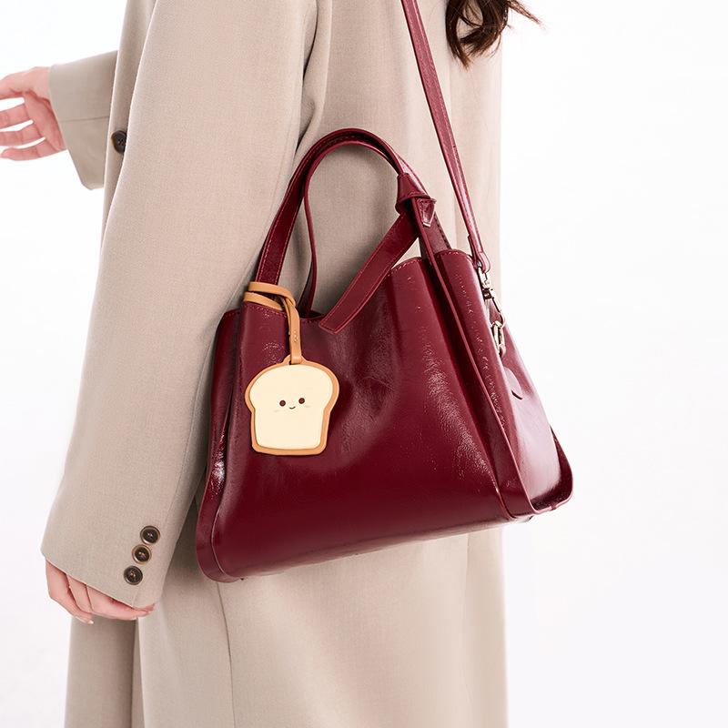 

Premium Commuter Large-Capacity Bag Women S Bag Fashionable Foreign Versatile Shoulder Bag Popular Tote Bag