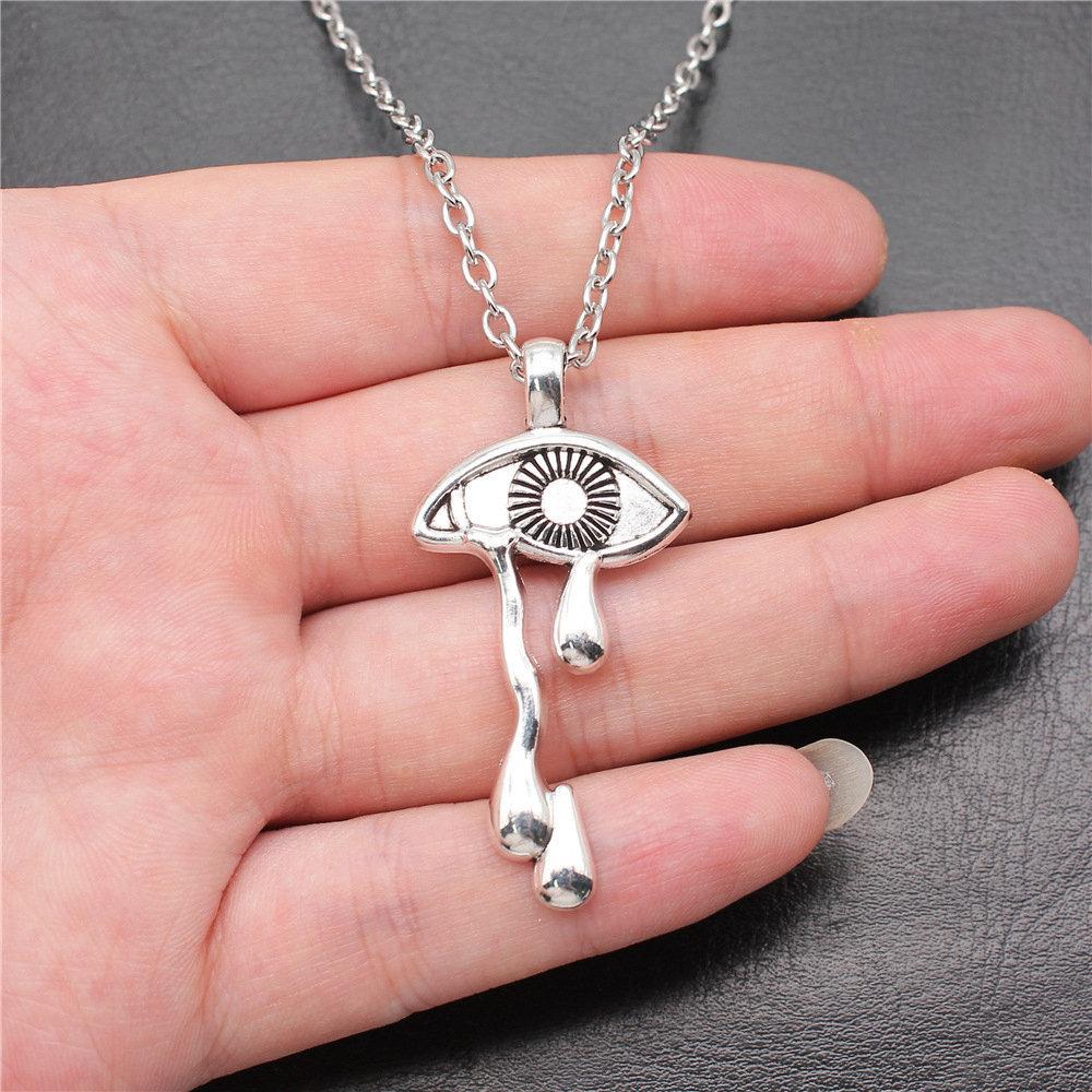 Hand of Fatima Eye of Horus Protection Amulet Pendant Antique Bronze Metal Women Collar Necklace Hot Sale