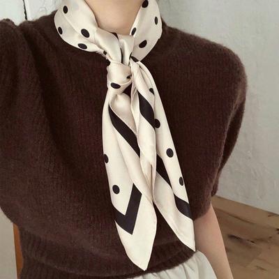 Doplňky – Šátky a šály