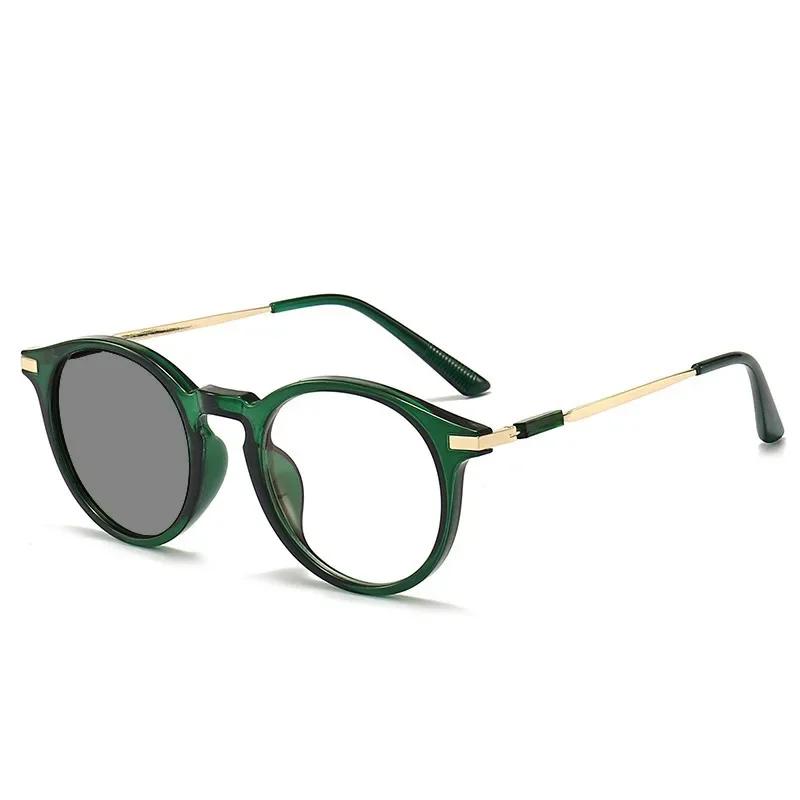 Women Fashion Photochromic Glasses Men Vintage Round Frame Far Sight Presbyopia Unisex Discoloration Reading Glasses Diopters
