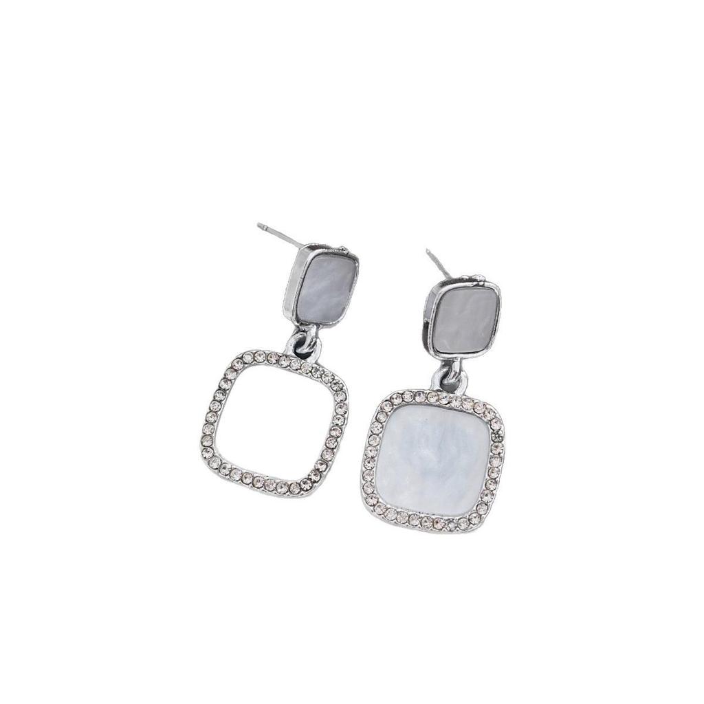 Elegant Geometric Square Earrings for Women - Stylish, High-End Design