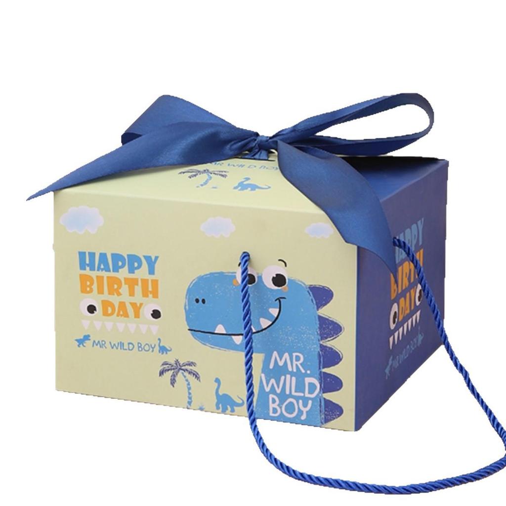 Cartoon Kids' Birthday Gift Box: Hand-Painted, Candy Souvenir & Egg Packaging for First Birthdays and Weddings