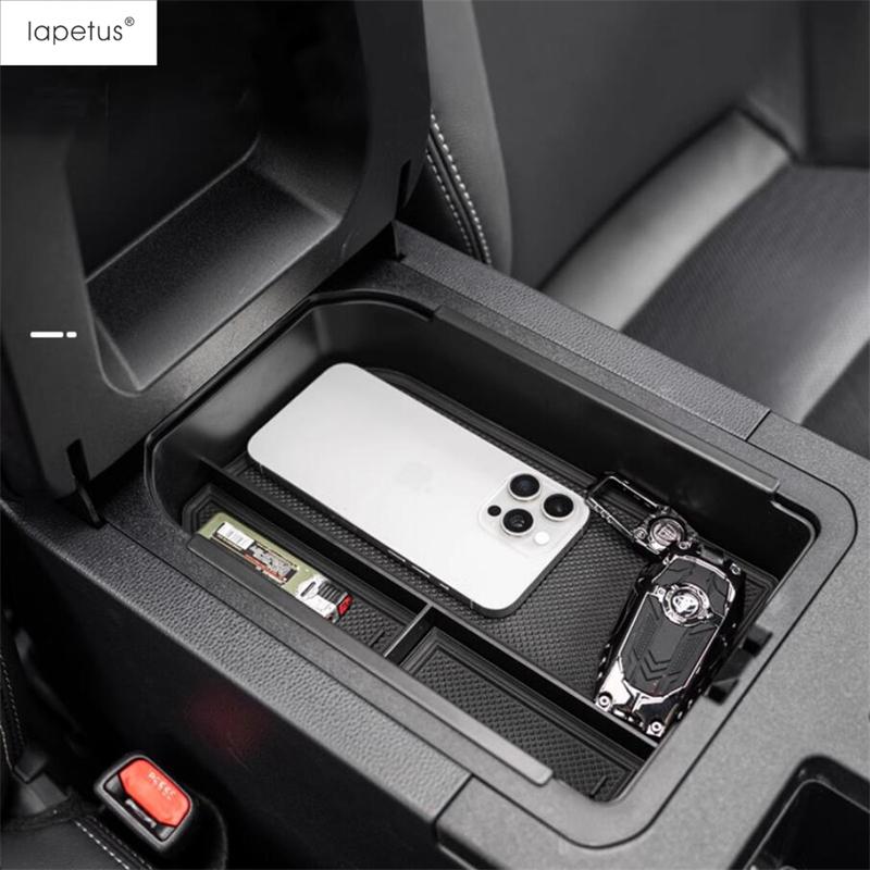 Central Control Armrest Storage Box / Wireless Phone Charging Mat Accessories For Toyota Land Cruiser Prado 250 LC250 2024 2025