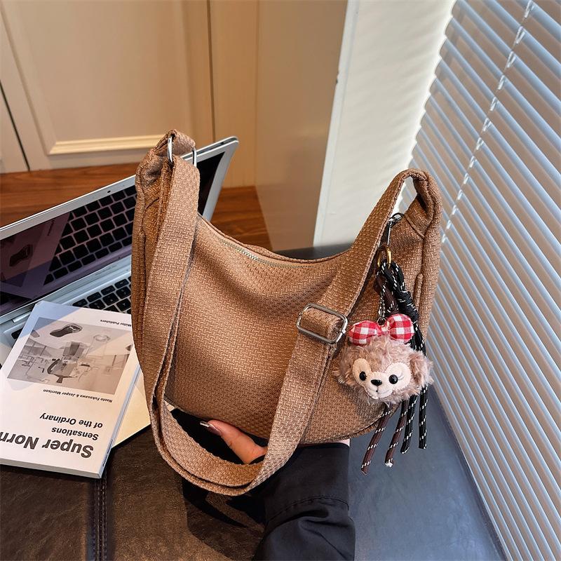 Popular Bags Women's Autumn and Winter Fashion Shoulder Bag Retro Commuter Messenger Dumpling Bag