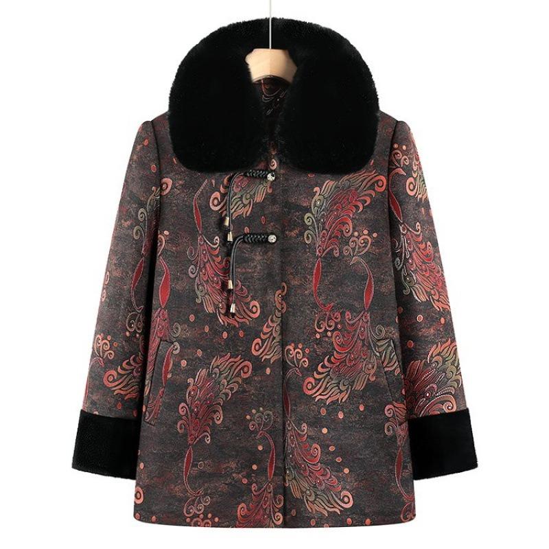 Winter coat women's cotton-padded clothes piled and thickened old lady cotton-padded clothes year-old winter cotton-padded clothes