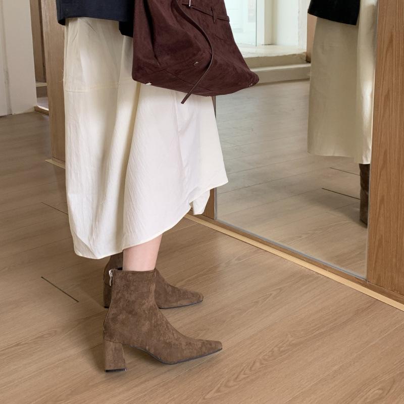 

2025 new suede Korean high-heeled thick-heeled square-headed retro Martin boots, thin boots for women, thin and versatile short boots for women 39