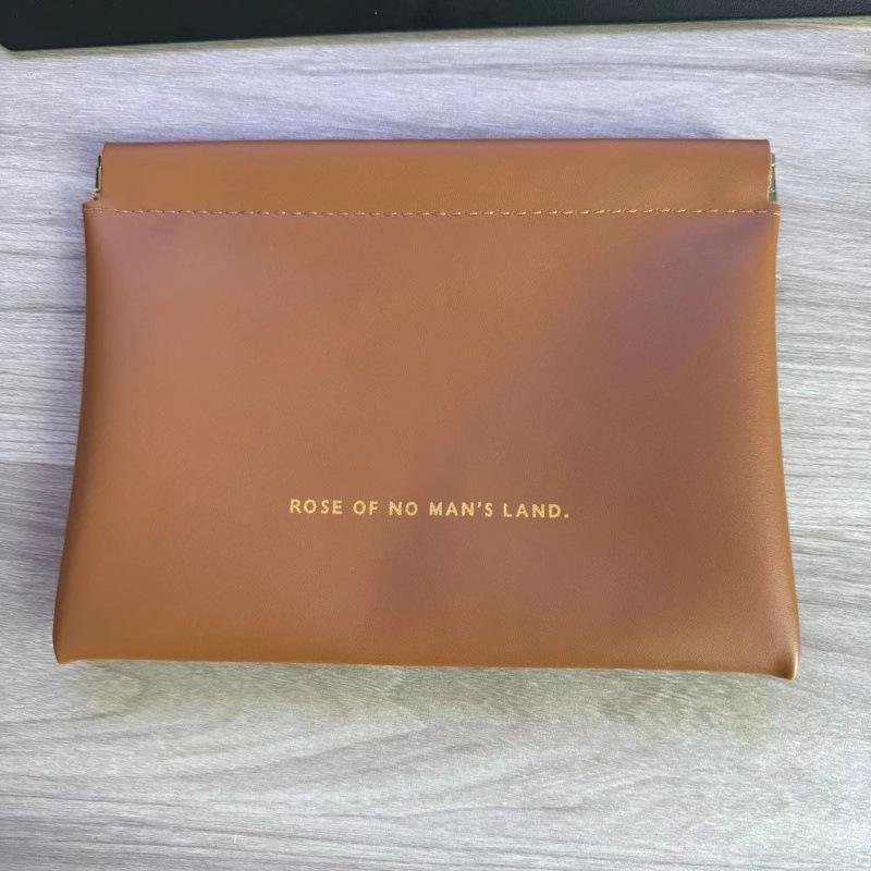 Compact Zipper Bag: Lipstick, Charger, Data Cable & Coin Holder with Automatic Closure