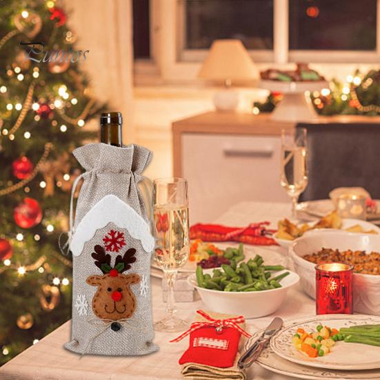 Red Wine Bag Decorative Reindeer Snowflake Christmas Style Fine Workmanship Table Decorations Ornamental Christmas Champagne Holder Cover