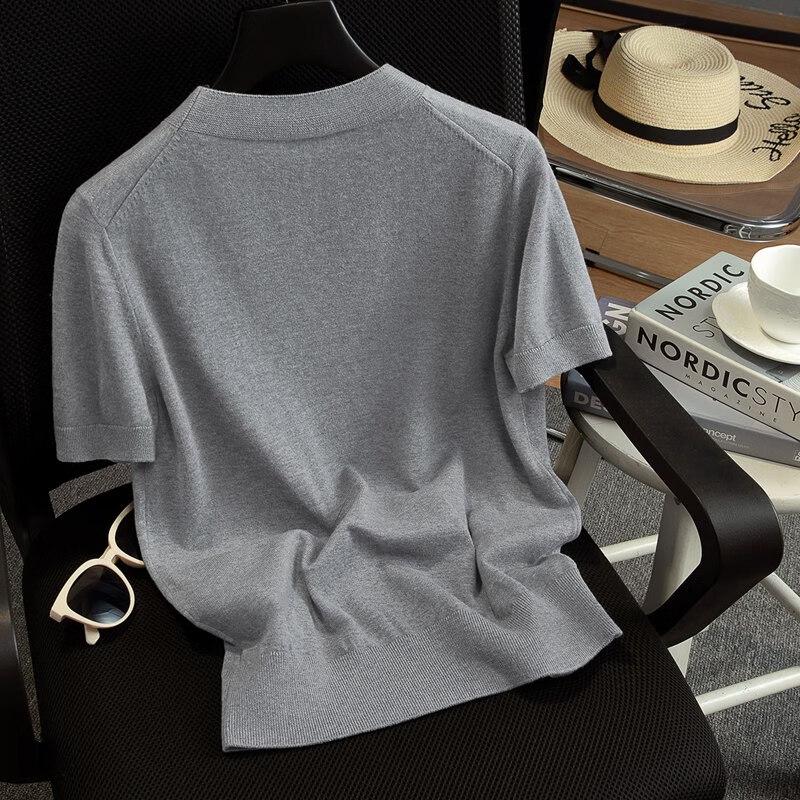 Sylvesters Women's Slim-Fit Round Neck Short-Sleeve T-Shirt