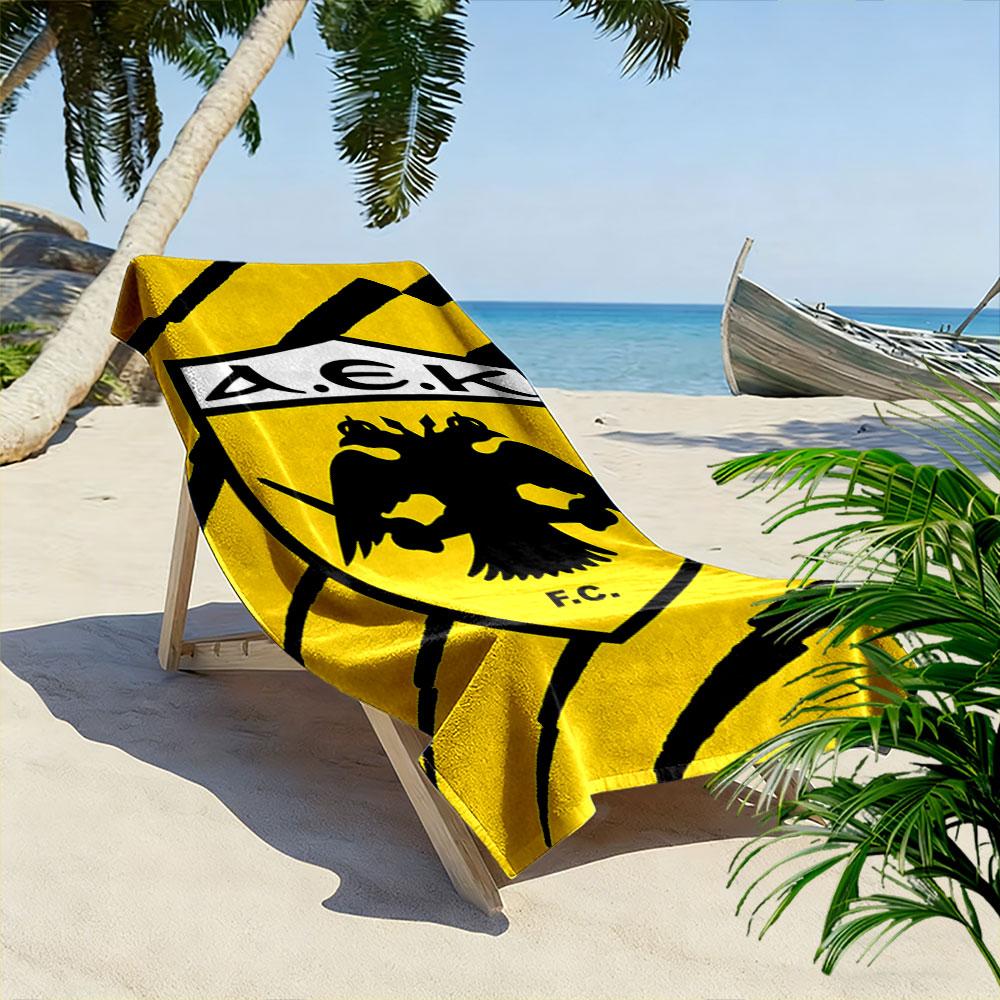 Eagle Emblem Commanding Strength Print Beach Towel, Quick Drying, Suitable for Travel, Outdoor Sports, Jogging, the Beach and Swimming, Gift