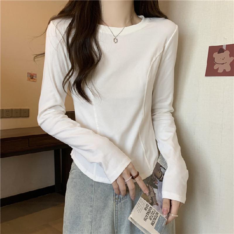 

Женская облегающая футболка с длинным рукавом и узором «ёлочка» - круглый вырез, белая, на весну, осень и зиму. S [up to 90 lbs]