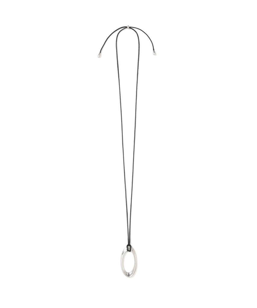 Millo Women Contour Circle Necklace [Silver]