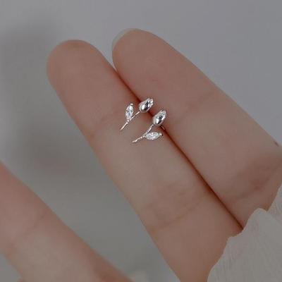 Nuovi orecchini minimalisti con fiore di zircone e tulipano per donne, ragazze, studenti, orecchini penetranti, accessori, regali