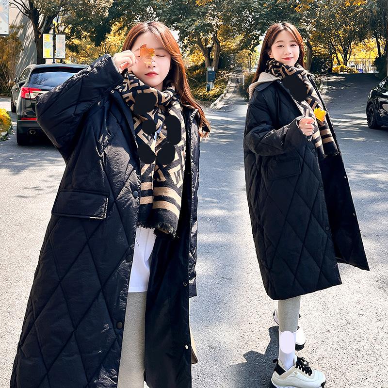 Dámská podzimní a zimní bunda volného střihu bavlněná bunda s dlouhým rukávem dlouhý bavlněný kabát kontrastní barva zahuštěná jednobarevná bunda