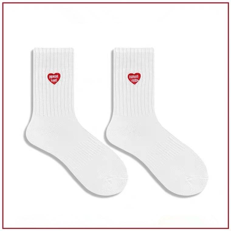 

Трендовые брендовые носки с вышивкой «Love» на подошве, спортивные носки в стиле Ю Вэньле, парные носки из чистого хлопка средней длины One size fits all
