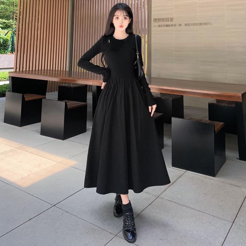French Hepburn style hollowed-out knitted long-sleeved dress for women's spring and autumn new temperament slim and slim skirt