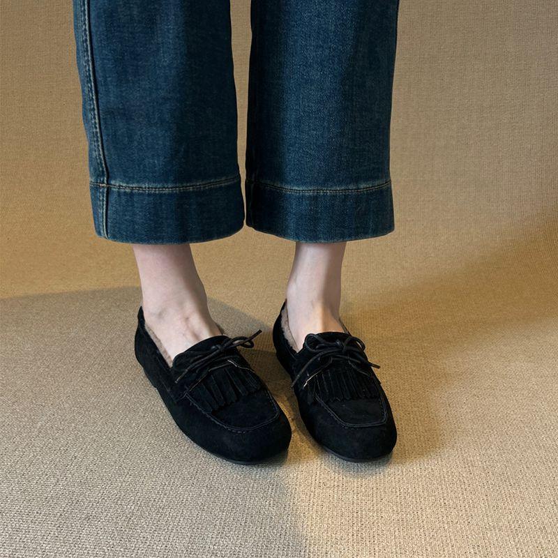 Mode Retro Rund Tå Damskor 2024 Nya Bekväma och Varma Vinter Slip-ons Stilfulla och Hållbara Damers Casual Loafers