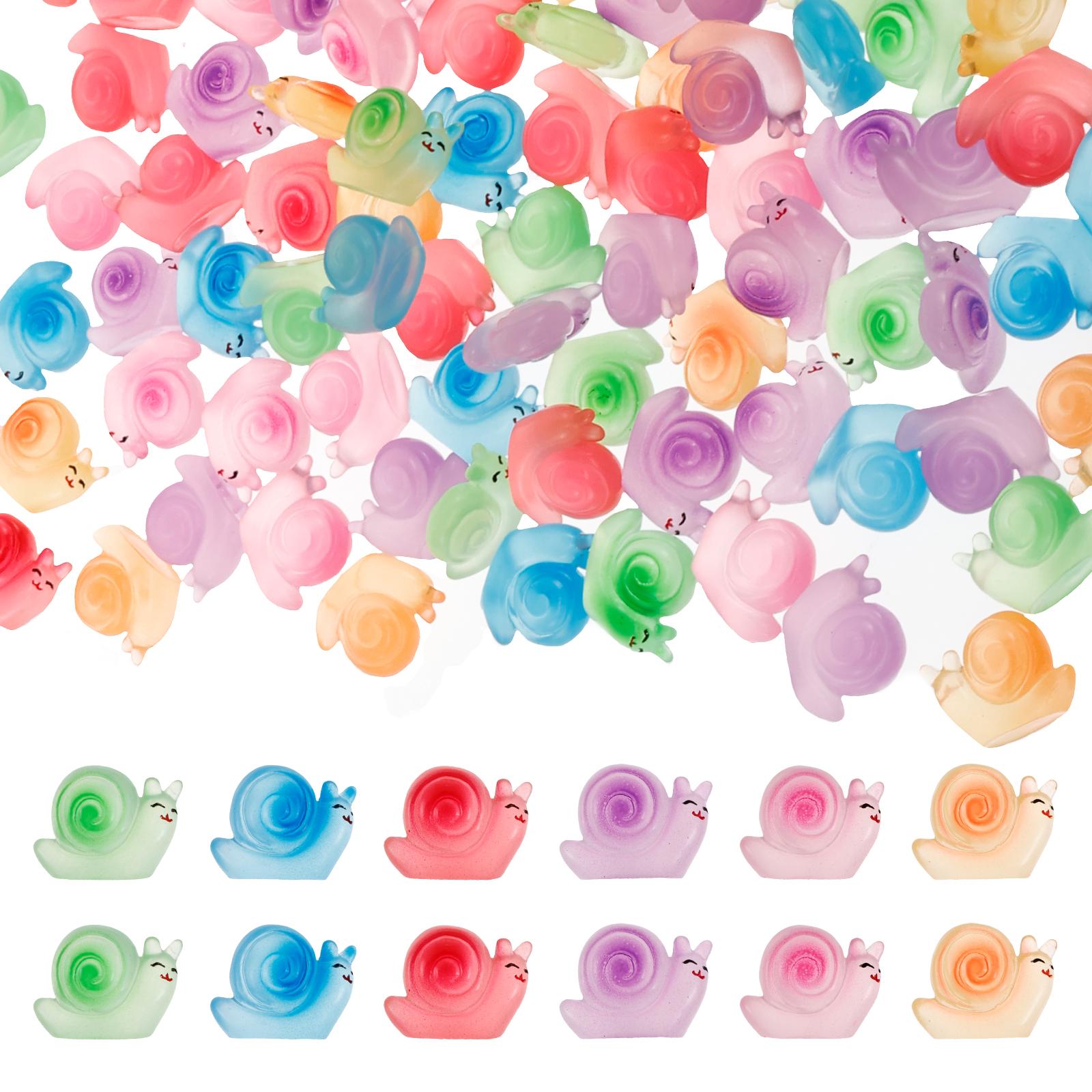 

100 шт. Светящиеся смоляные миниатюры улиток Мини смоляные улитки Светящиеся в темноте фигурки улиток Поделки из улиток Фигурки для украшения