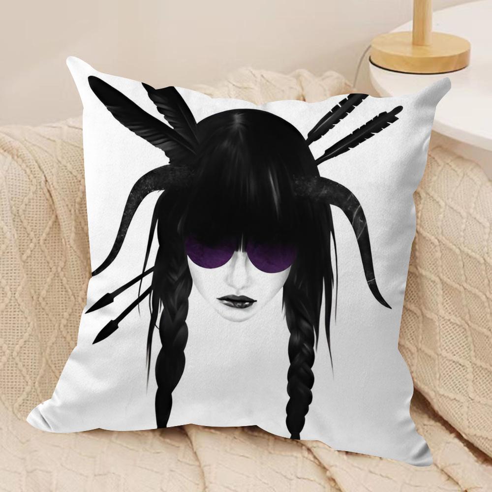 Black White Wonder Girl Cushion Cover Silky Short Plush DoubleSided Printed Pillow Case for Sofa All Seasons Home Decor Gift