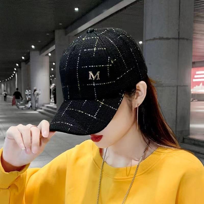 Spring and Autumn Baseball Cap Women's Fashion Gold Line M Standard Casual Versatile Cap Temperament Batch